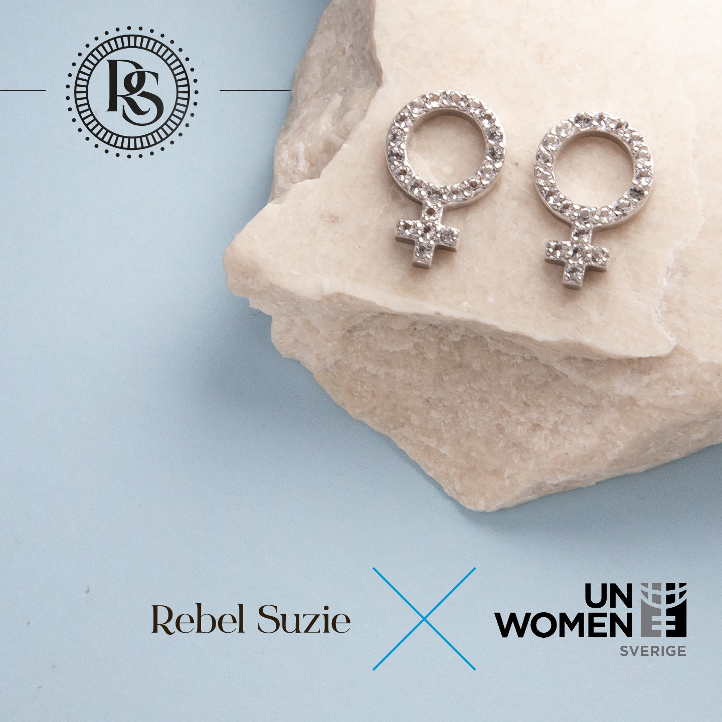 Karolina White – Hänge Silver